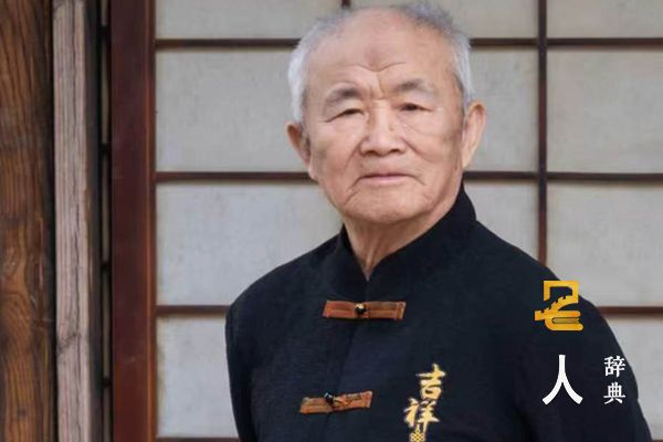 何乃安
